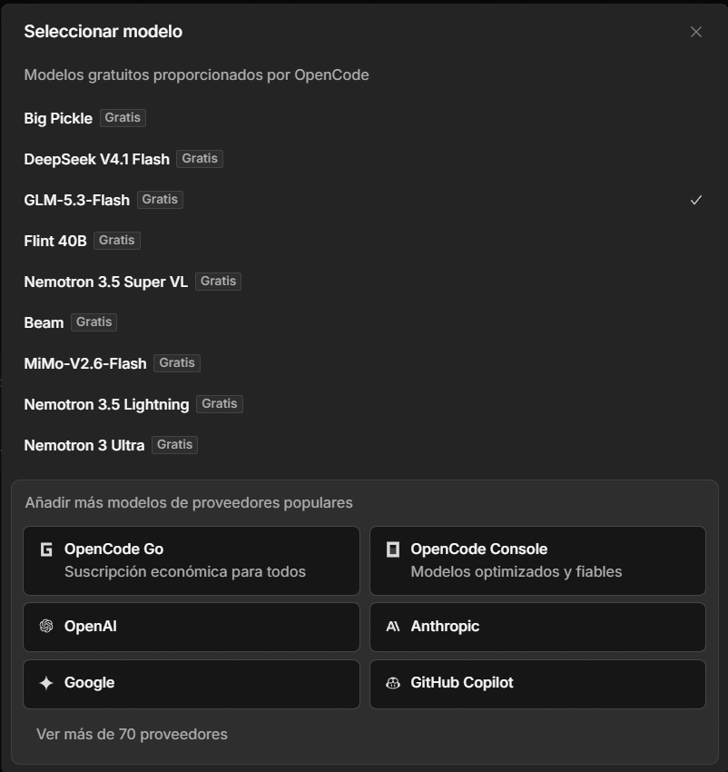 Selector de modelos de la app de escritorio de OpenCode con los modelos gratuitos: Big Pickle, DeepSeek V4.1 Flash, GLM-5.3-Flash, Flint 40B, Nemotron 3.5 Super VL, Beam, MiMo-V2.6-Flash, Nemotron 3.5 Lightning y Nemotron 3 Ultra